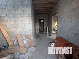 Дом 94м&sup2;, 2-этажный, участок 4 сот.  