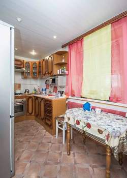 Дом 112м&sup2;, 2-этажный, участок 1 сот.  