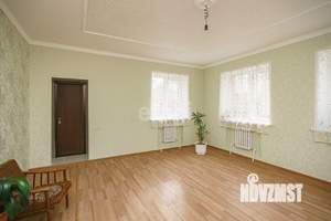 Коттедж 303м², 2-этажный, участок 6 сот.  