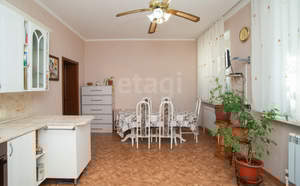 Дом 284м², 3-этажный, участок 5 сот.  