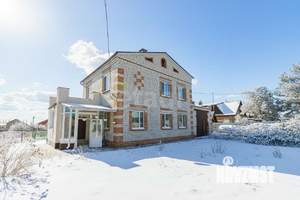 Дом 146м&sup2;, 3-этажный, участок 13 сот.  