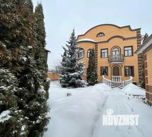 Коттедж 424м², 3-этажный, участок 11 сот.  