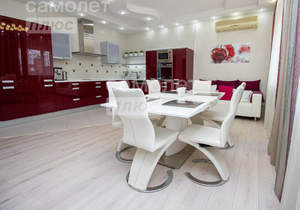 Дом 285м&sup2;, 2-этажный, участок 9 сот.  