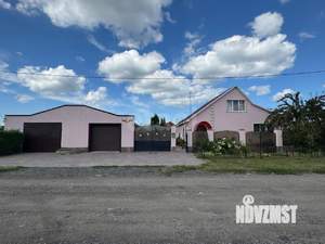 Дом 144м², 3-этажный, участок 13 сот.  