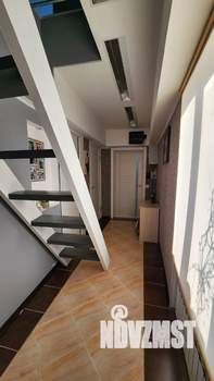 Дом 100м², 2-этажный, участок 3 сот.  