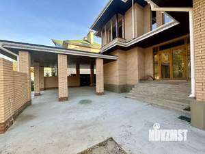 Дом 550м², 2-этажный, участок 10 сот.  