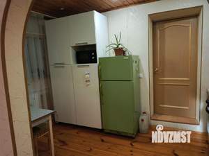 Дом 70м&sup2;, 2-этажный, участок 6 сот.  