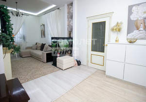 Дом 170м&sup2;, 2-этажный, участок 6 сот.  