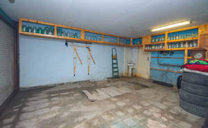 Дом 293м&sup2;, 2-этажный, участок 2 сот.  