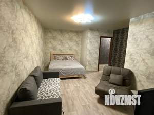 1-к квартира, посуточно, 32м2, 2/5 этаж