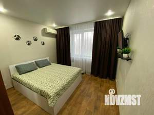 2-к квартира, посуточно, 54м2, 1/1 этаж