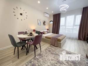 Студия квартира, посуточно, 35м2, 19/24 этаж