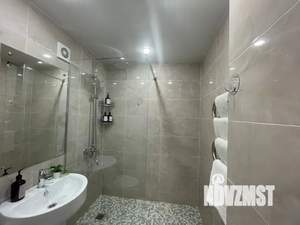 Студия квартира, посуточно, 35м2, 4/5 этаж