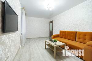 2-к квартира, посуточно, 50м2, 1/1 этаж