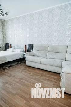 1-к квартира, посуточно, 48м2, 6/10 этаж