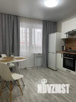 1-к квартира, посуточно, 37м2, 1/9 этаж