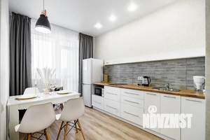 1-к квартира, посуточно, 37м2, 18/24 этаж