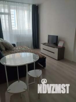 Студия квартира, посуточно, 38м2, 8/24 этаж