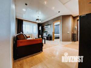 3-к квартира, посуточно, 75м2, 6/10 этаж