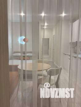 Студия квартира, посуточно, 30м2, 19/24 этаж