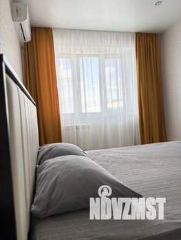 1-к квартира, посуточно, 44м2, 1/1 этаж