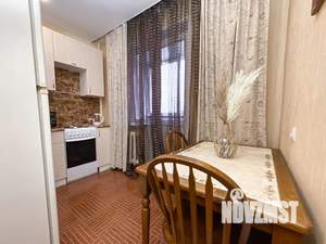 1-к квартира, посуточно, 35м2, 7/10 этаж