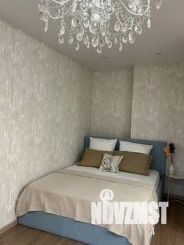 Студия квартира, посуточно, 35м2, 18/18 этаж