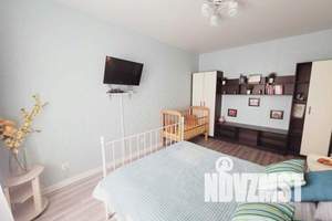 1-к квартира, посуточно, 43м2, 3/10 этаж