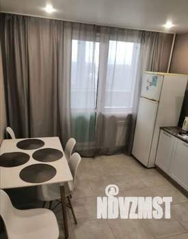 1-к квартира, посуточно, 40м2, 7/9 этаж