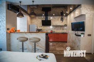 1-к квартира, посуточно, 50м2, 1/1 этаж