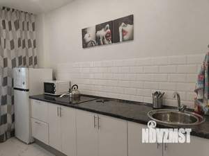 1-к квартира, посуточно, 39м2, 14/23 этаж