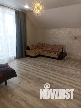 Студия квартира, посуточно, 45м2, 3/3 этаж