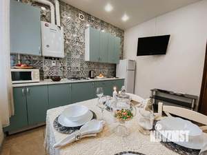 2-к квартира, посуточно, 50м2, 1/3 этаж