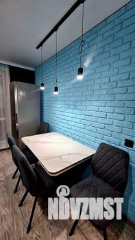 1-к квартира, посуточно, 37м2, 1/3 этаж