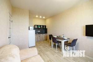 2-к квартира, посуточно, 42м2, 18/22 этаж