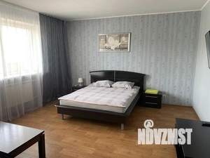 3-к квартира, посуточно, 93м2, 1/1 этаж