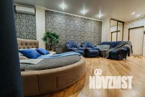 2-к квартира, посуточно, 58м2, 15/24 этаж