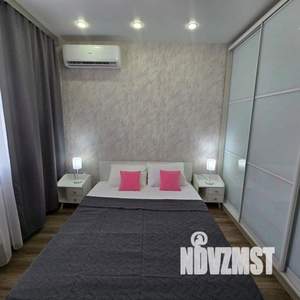 3-к квартира, посуточно, 60м2, 1/1 этаж