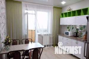 1-к квартира, посуточно, 44м2, 19/21 этаж