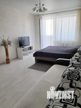 1-к квартира, посуточно, 38м2, 8/10 этаж