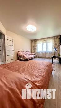 1-к квартира, посуточно, 38м2, 1/3 этаж