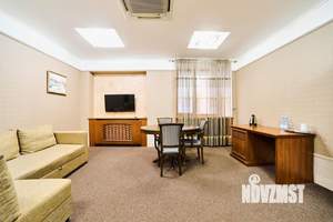 1-к квартира, посуточно, 50м2, 1/1 этаж