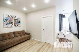 1-к квартира, посуточно, 37м2, 1/1 этаж