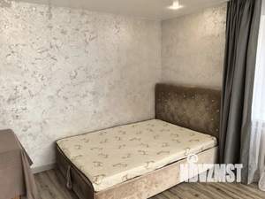 Студия квартира, посуточно, 36м2, 1/5 этаж