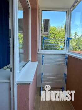 Студия квартира, посуточно, 25м2, 1/4 этаж