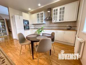 3-к квартира, посуточно, 90м2, 7/12 этаж