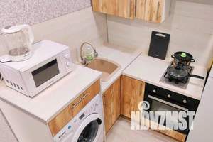 2-к квартира, посуточно, 40м2, 1/15 этаж