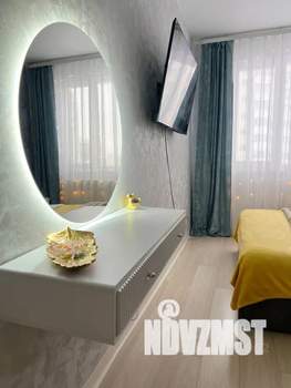1-к квартира, посуточно, 34м2, 4/10 этаж