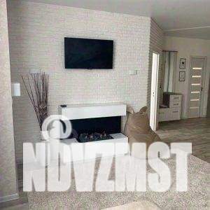 1-к квартира, посуточно, 57м2, 1/1 этаж