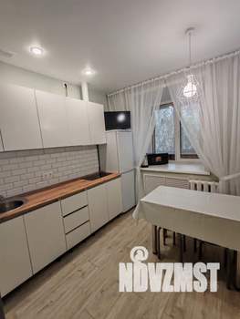 1-к квартира, посуточно, 44м2, 3/12 этаж